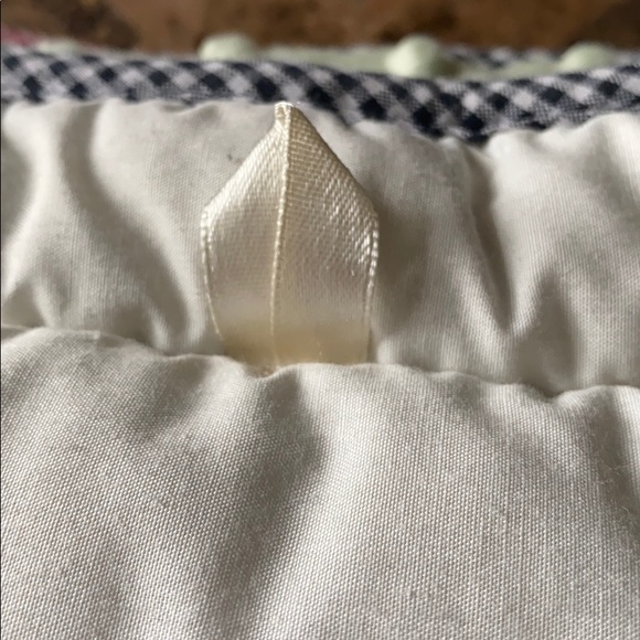 Wall art for nursery . 3 fuzzy squares . - Picture 5 of 5